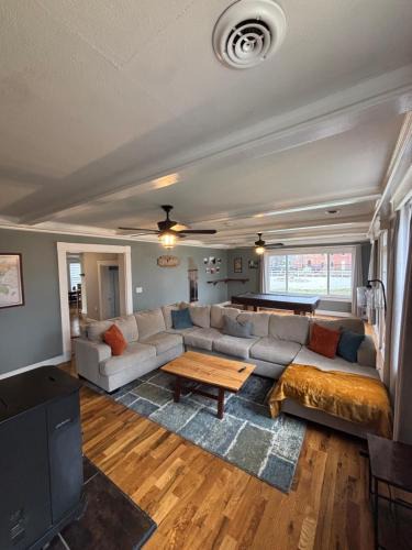 Brookville House | Birchill Manor