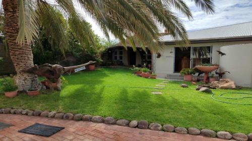 Keetmanshoop House | Bird's Nest Guest House