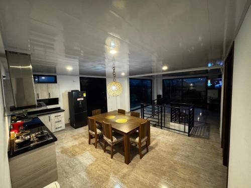 Alcala Villa | Birdhouse85 - Casa campestre