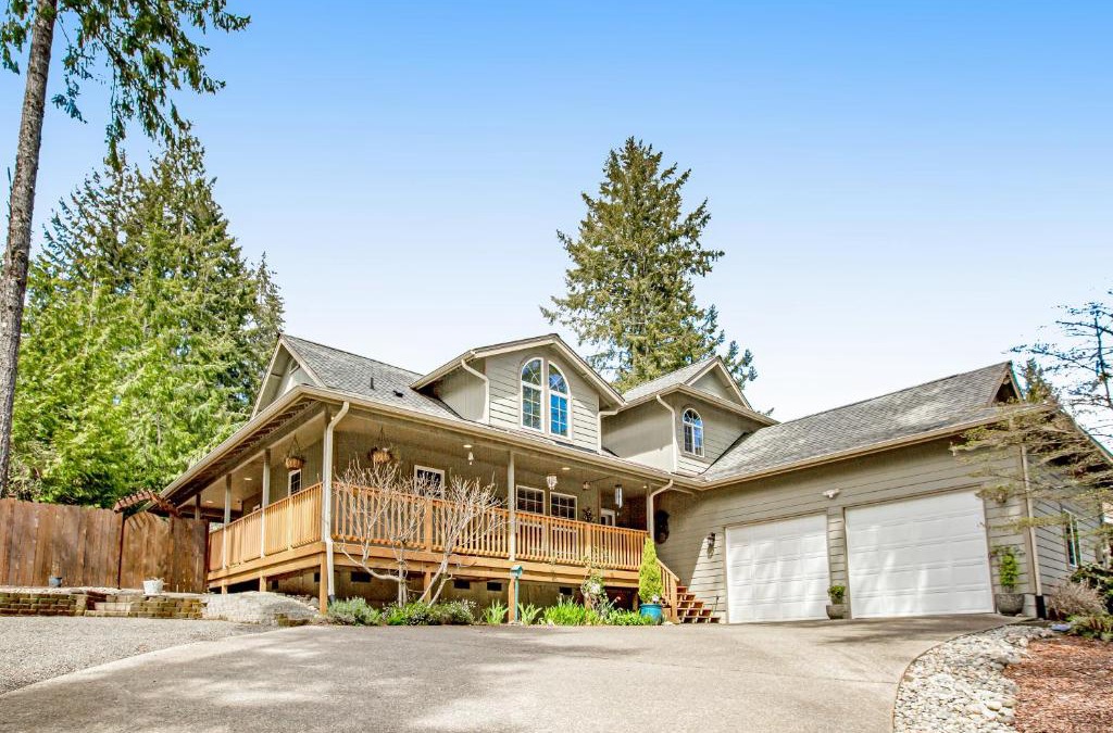Allyn House | Birdie Time