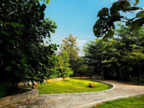 Shahapur Hotel | Birds Nest Resort