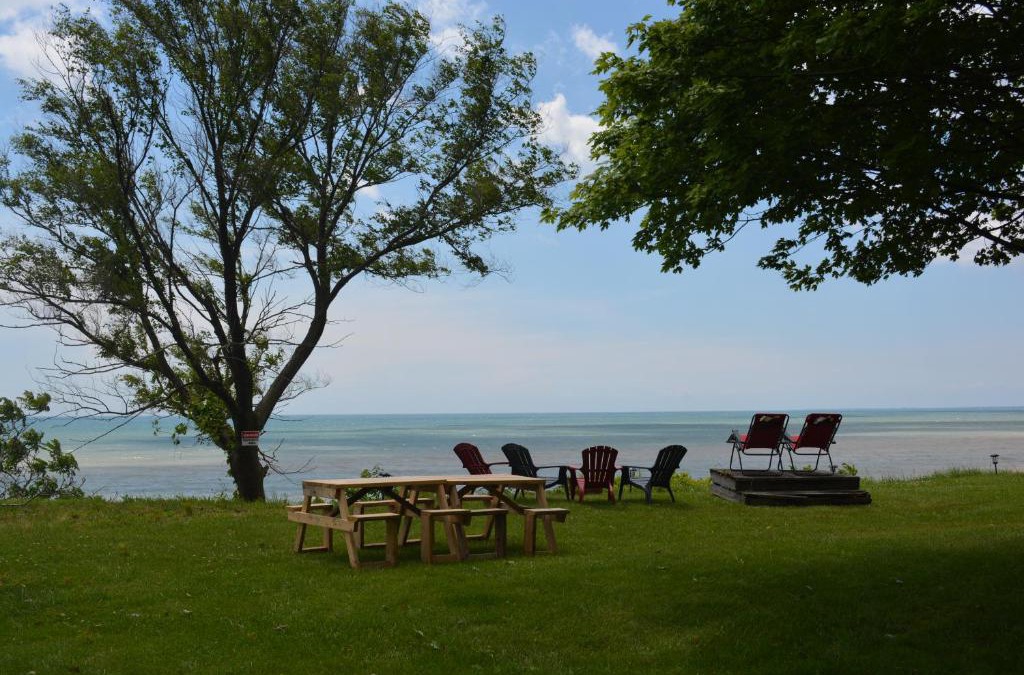Romney House | Birds Point Cottage on a Cliff facing Lake Erie.