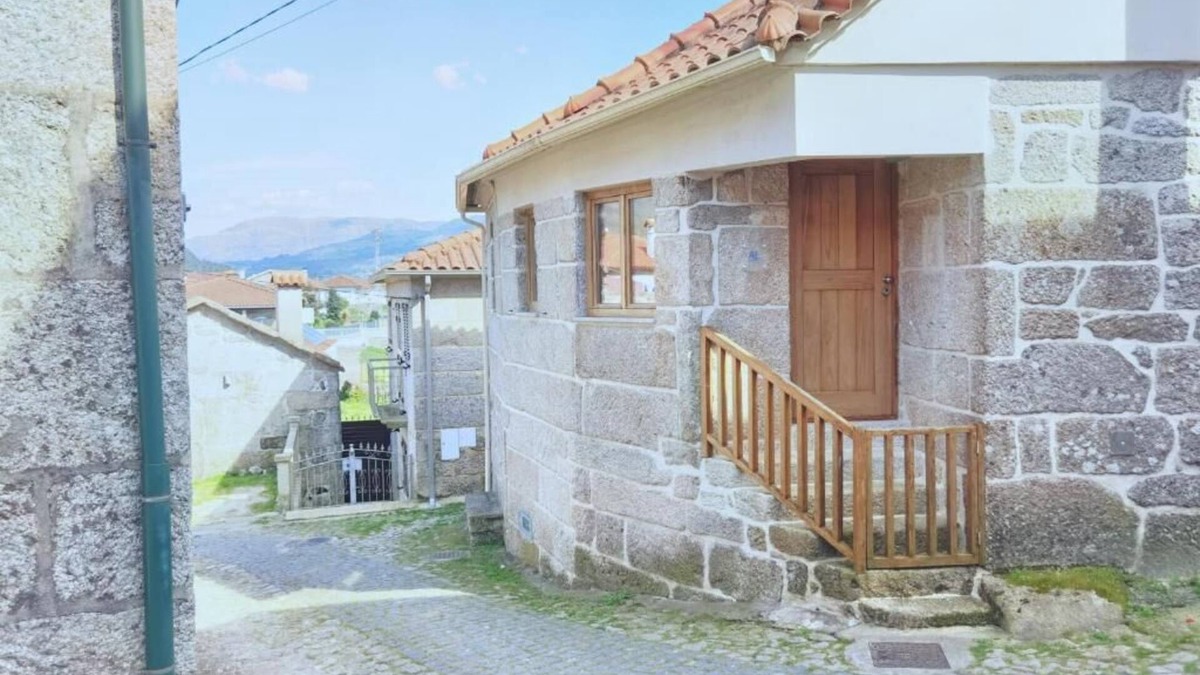Soajo House | Birdsong House