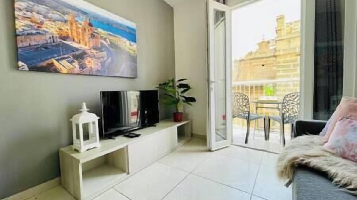 Birgu Apartment | Birgu Center 2BR Comfort Apartment