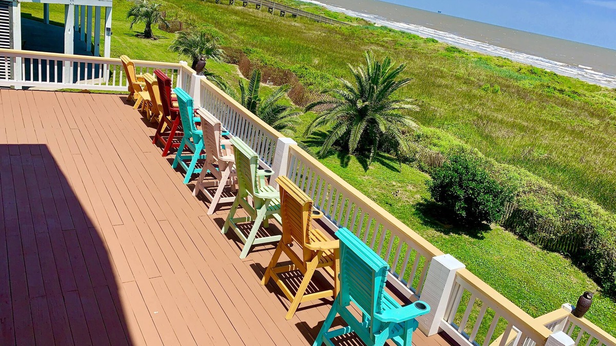 Galveston House | Biscayne Blue Paradise - BEACH FRONT/LARGE DECK/GATED