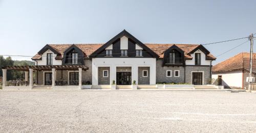 Montenegro Hotel | Bistrička Čaršija