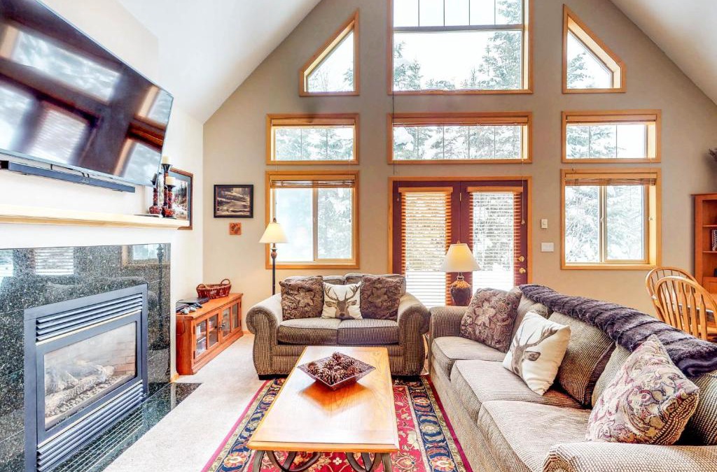 McCall House | Bitterroot Hideaway