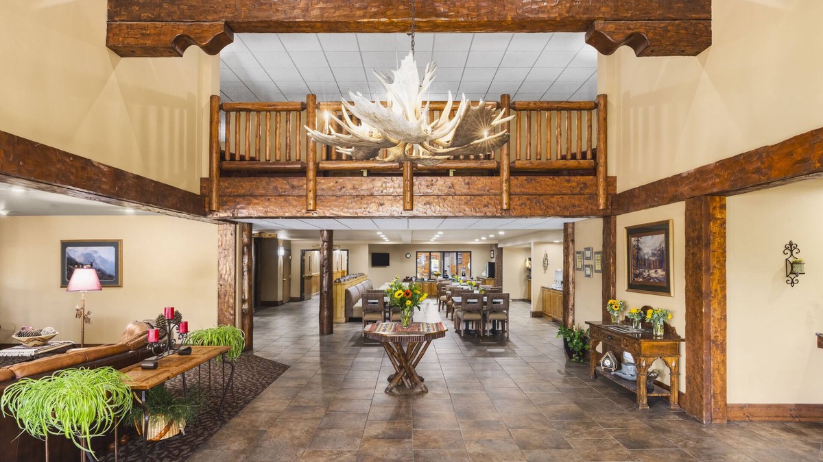 Hamilton Hotel | Bitterroot River Inn & Conference Center