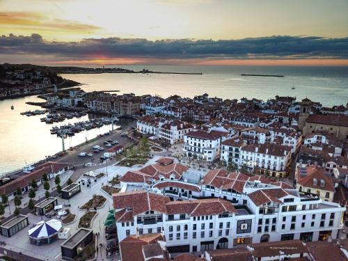 Saint-Jean-de-Luz Hotel | Bizipoz Hôtel