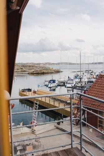 Bjorholmen Hotel | Björholmen Hotell & Restaurang