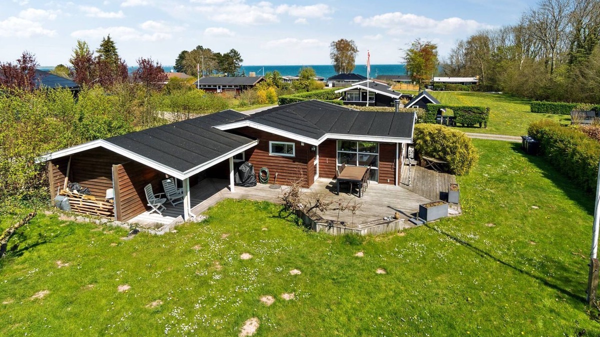 Frørup House | "Bjarke" - 200m from the sea by Interhome