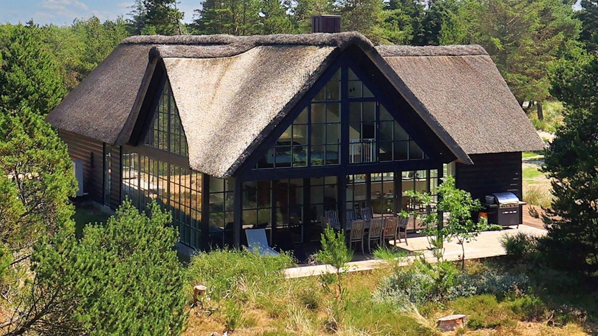 Blavand House | Blåvand Garden Retreat: Tranquil Escape-By Traum