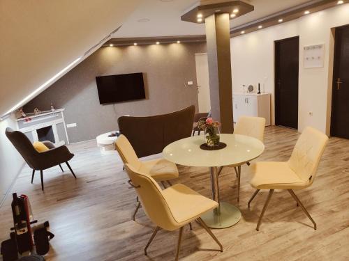 Antunovac Apartment | BL App