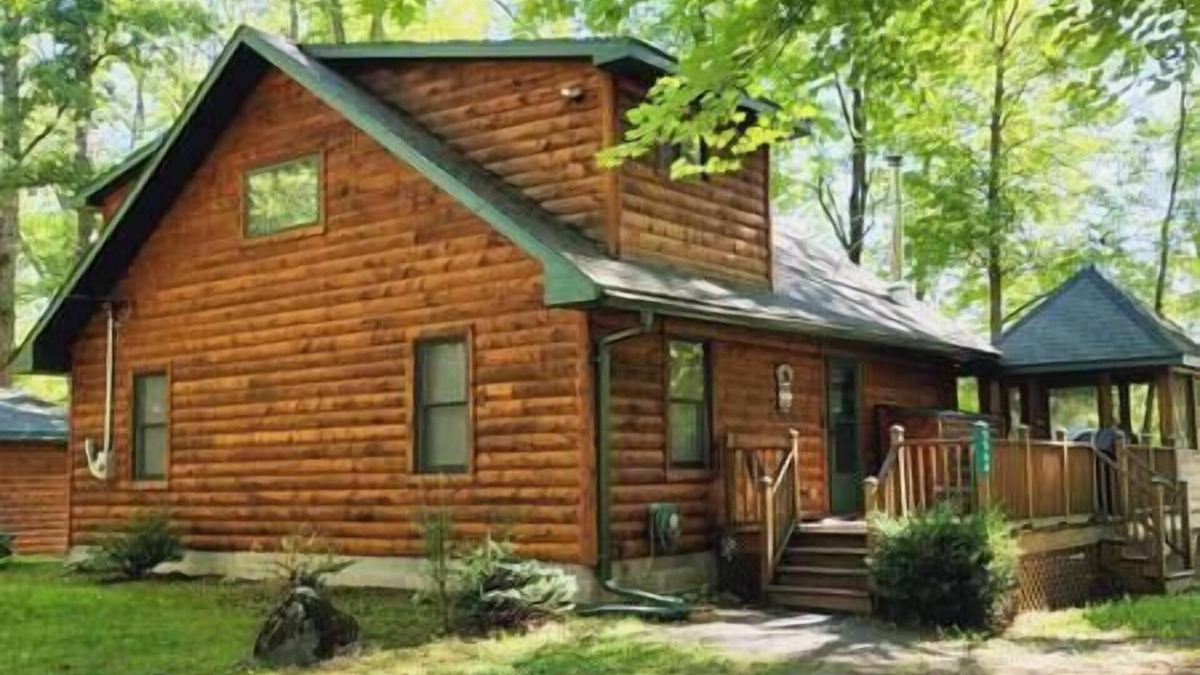 Baldwin House | Black Bear Cottage-Hot Tub, Pet Friendly!