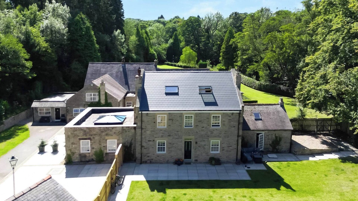 Rowlands Gill Cottage | Black Bee Cottage - UK39899