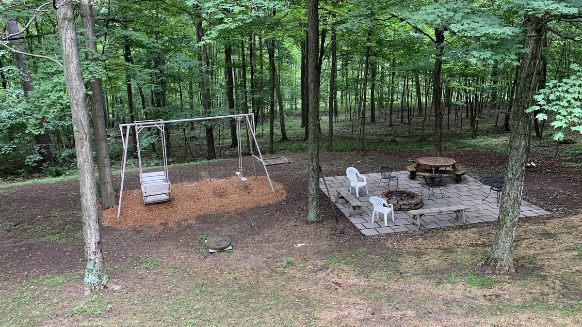 Blairs Mills Cabin | Black Connection Valley Lodge