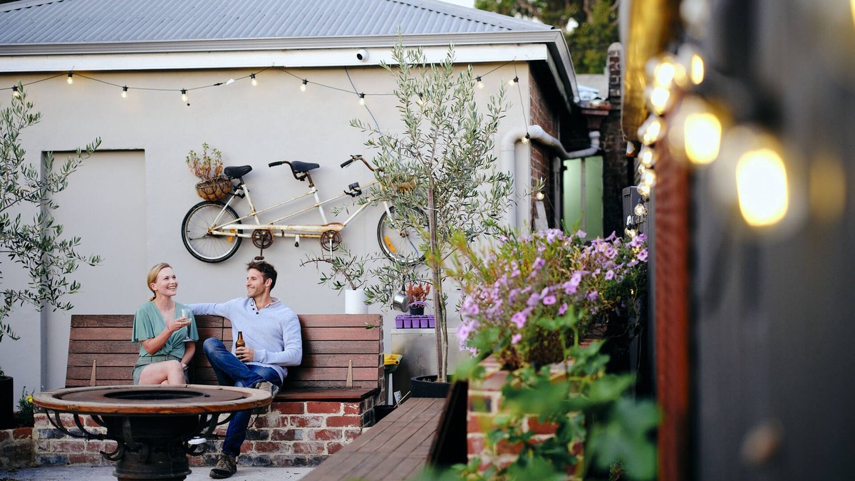 Collie Hotel | Black Diamond Lodge