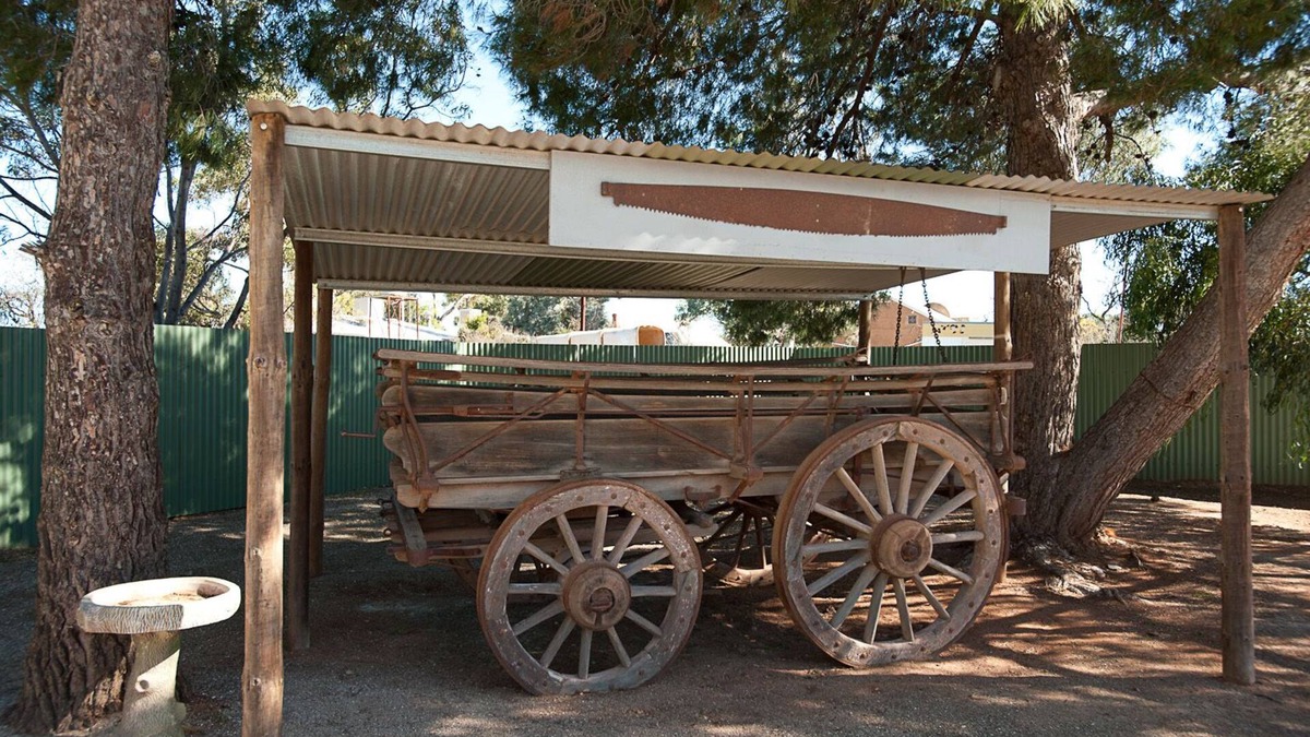 Orroroo Cottage | Black Jack Get-A-Way