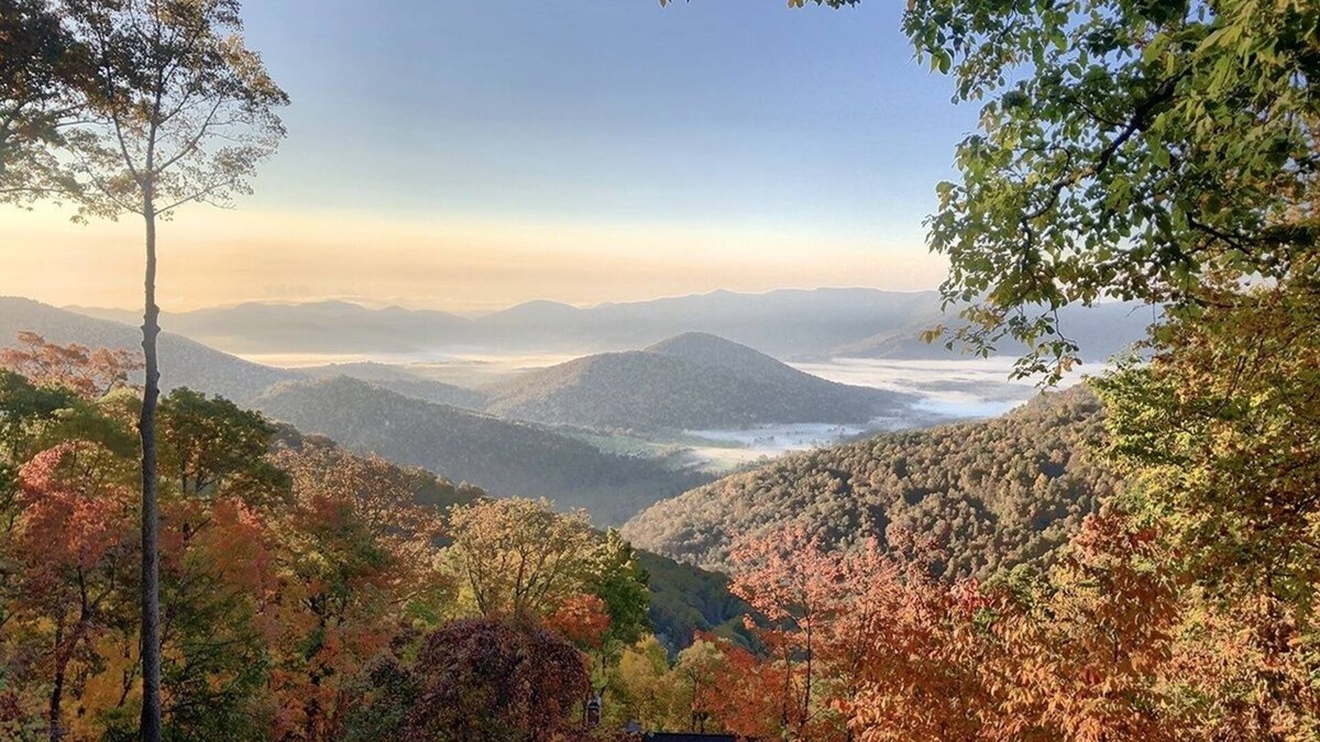 Laurel Ridge House | Black Mountain Retreat: Newly Renovated Luxury, Game Room, VIEWS, Hot Tub