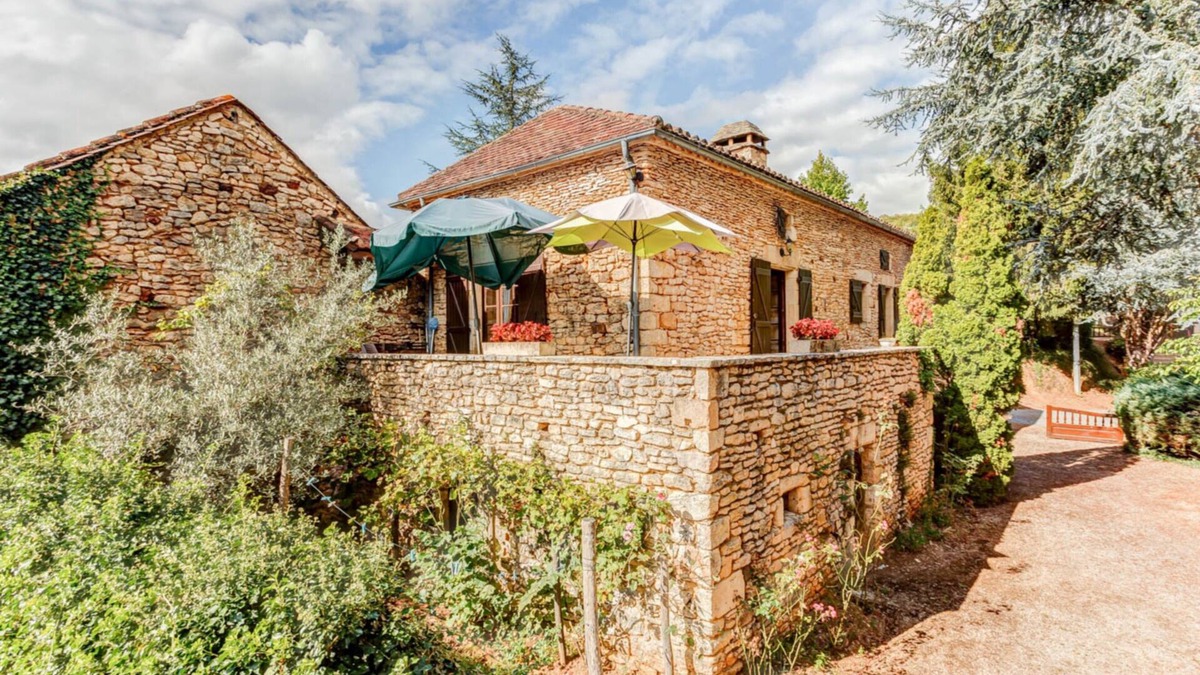 Prats-du-Perigord House | BLACK PERIGORD STONE HOUSE