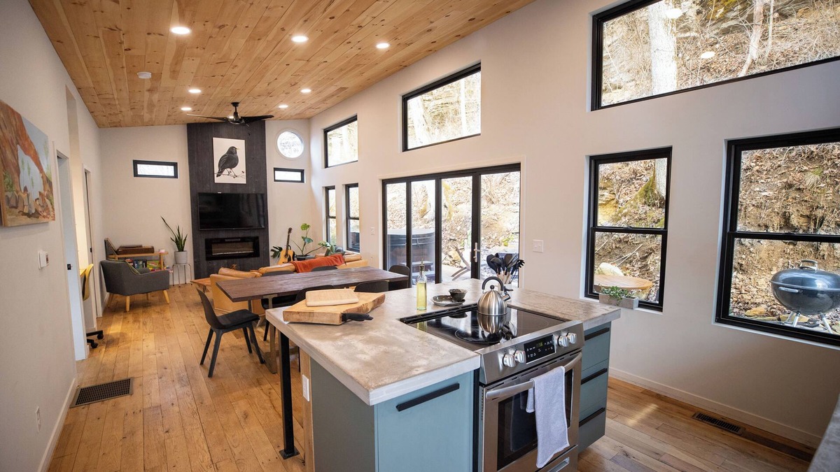 Stanton Cabin | Blackbird: a modern woodland escape