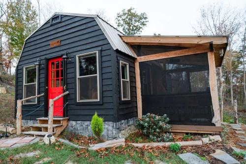 Lupton City House | Blackbird Cabin