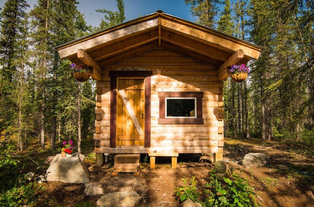 McCarthy Hotel | Blackburn Cabins - McCarthy, Alaska