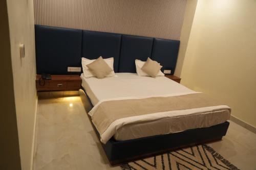 Rawatsar Hotel | Blackout Bar & Hotel