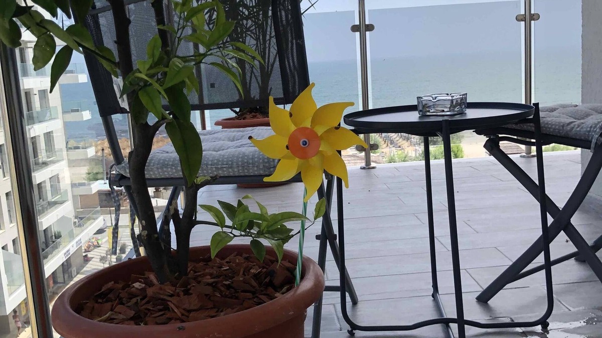 Mamaia-Sat Apartment | BlackSeaBlueBike Beachfront Apartment