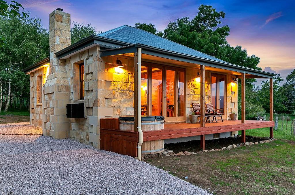 Mole Creek Villa | Blackwood Park Cottages Mole Creek