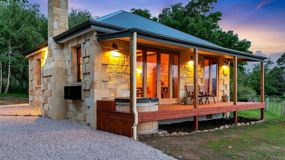 Mole Creek Cottage | Blackwood Park Cottages