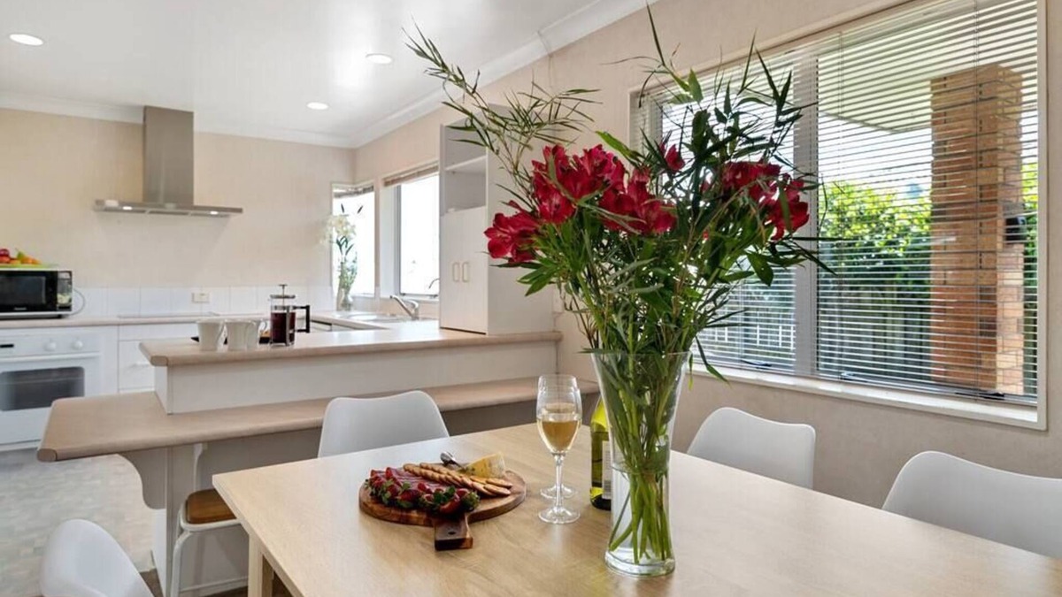 Mount Maunganui House | Blake Park Beach House