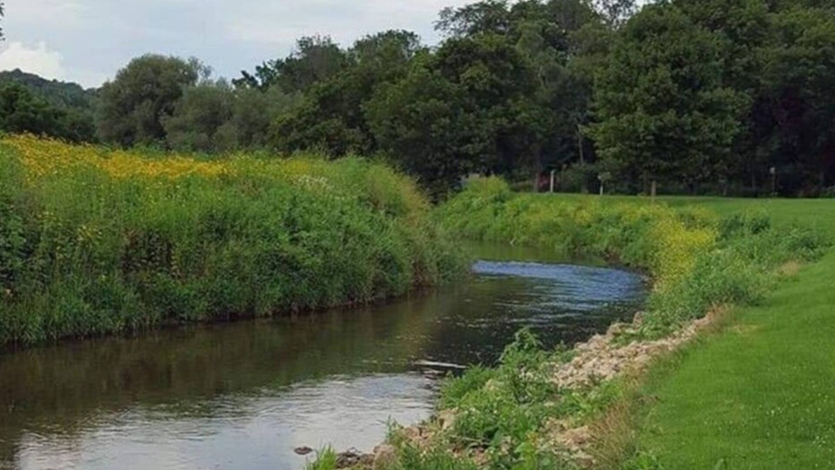 Viola RV Rental | Blakley Hobbit Campground-Tent spot #3