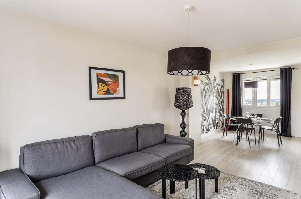 Boulevard des Poilus Apartment | Blanche de Castille- Rond point de Paris