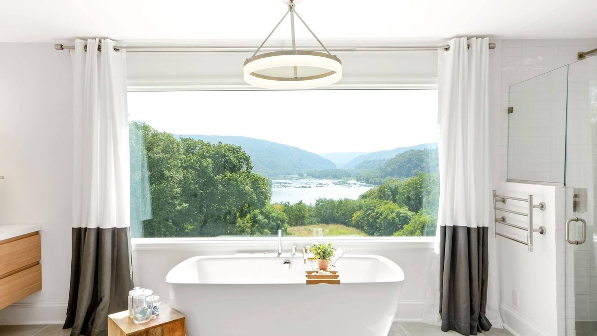 Bakerton House | Blarney: Indoor Pool and the best River & Mountain Views in Harpers Ferry, WV.