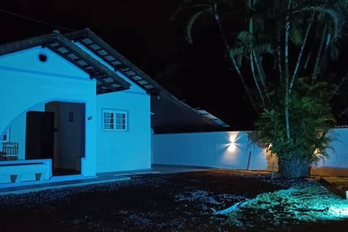 Pomerode House | Blaues Haus 2