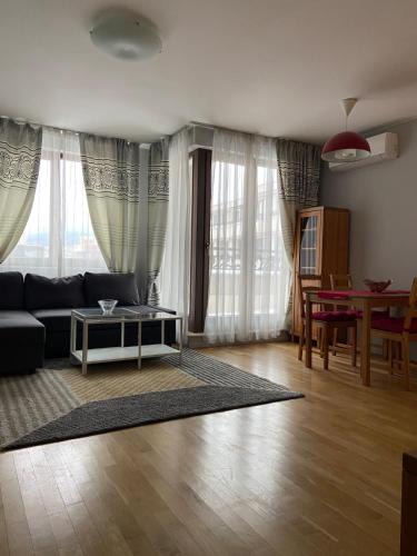 Mladost Apartment | Blavka apartment Gardenia