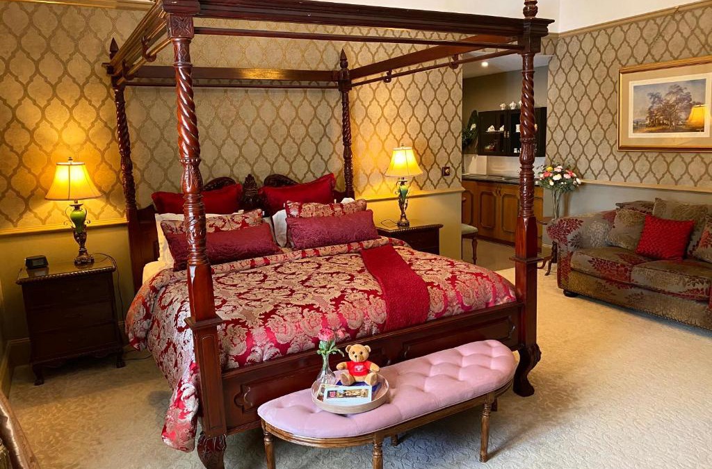 Diddillibah Bed & Breakfast | Bli Bli House Riverside Retreat