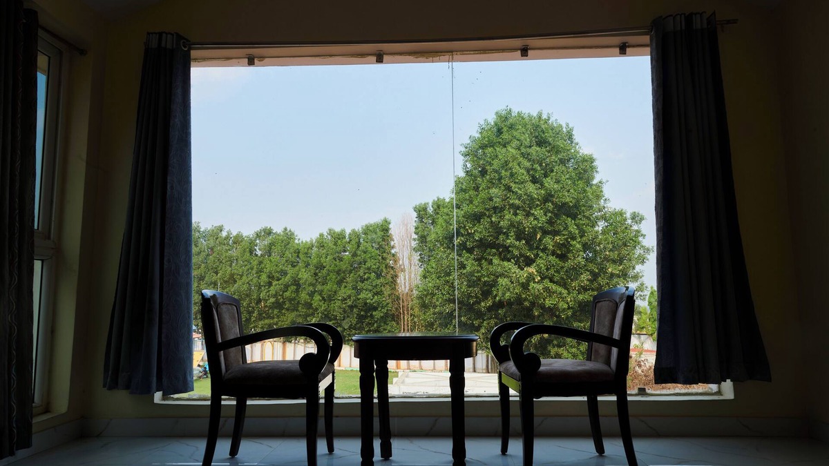 Chevella Hotel | Bliss Farm Stay-IRIS