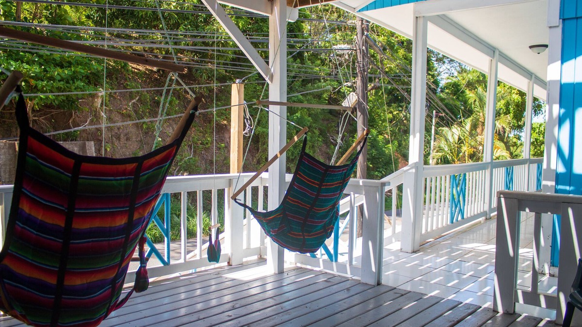 Gibson Bight Apartment | Bliss on the Bay family
