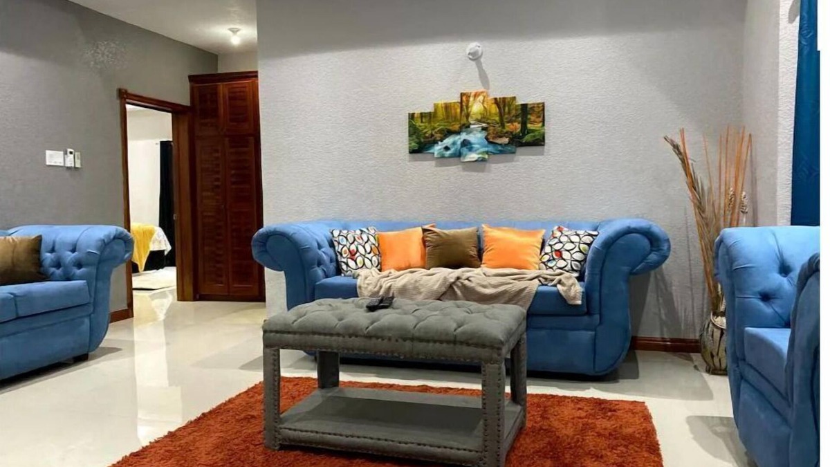 Molynes Gardens Condo | Bliss on the Hill - modern, spacious, and centrally located in Kingston!