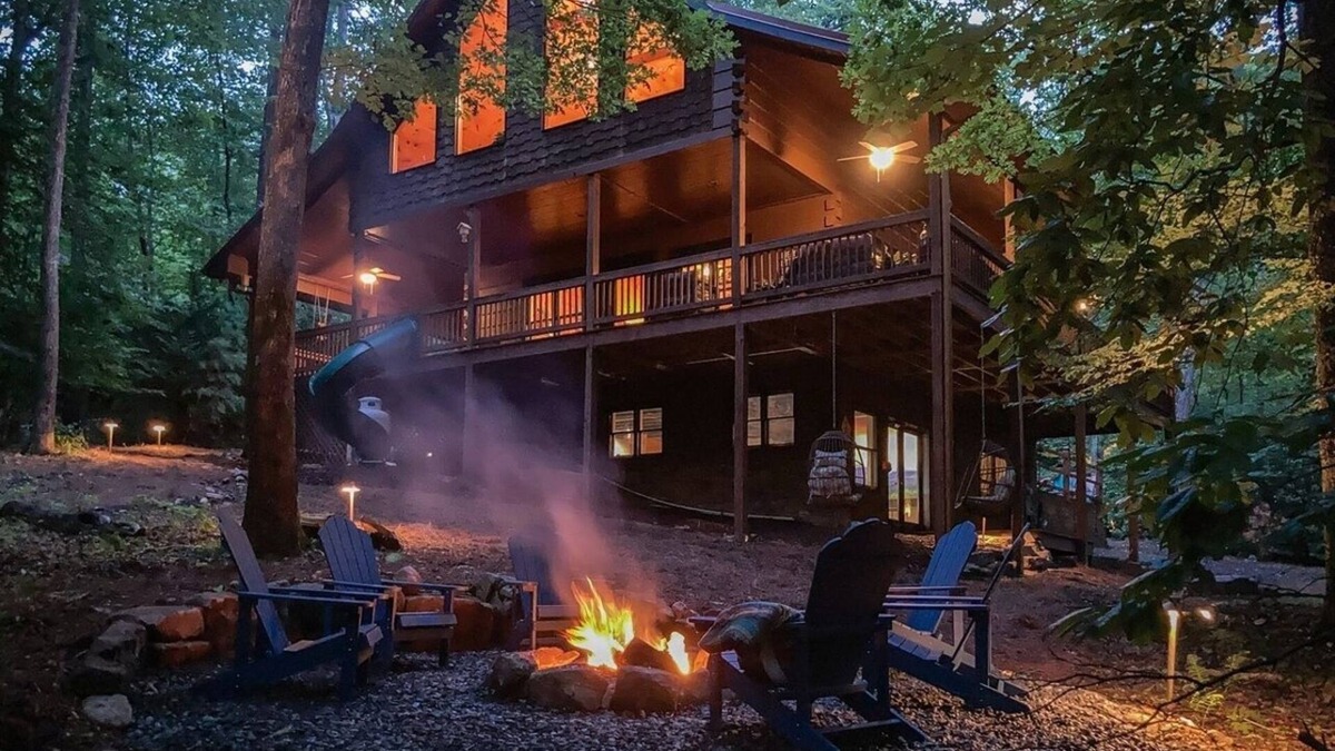 Morganton Cabin | Blissful cabin Retreat -Secluded Hot Tub and Deck Slide