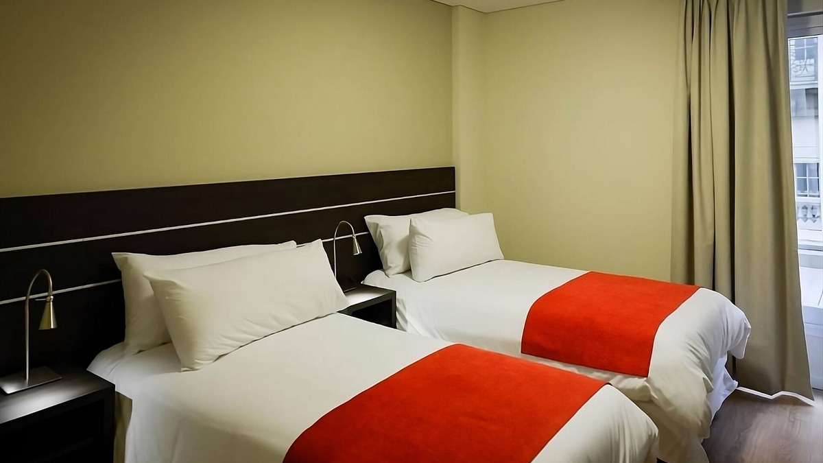 El Centro Hotel | Blissful Getaway! Comfortable Accommodation, Steps Away from Palacio Barolo