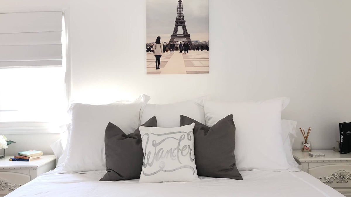 Elwood House | Blissful Luxury- Private room w/hotel amenities