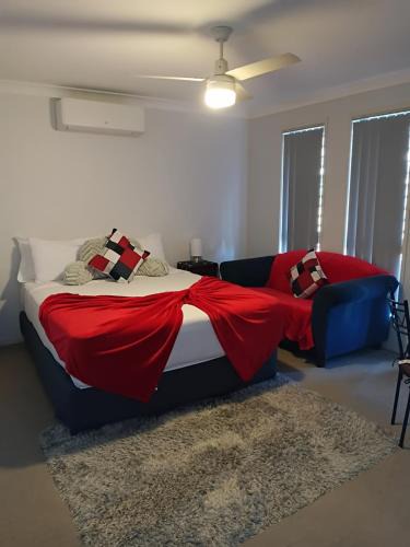 Morayfield House | BLK Stays Guest House Deluxe Units Morayfield
