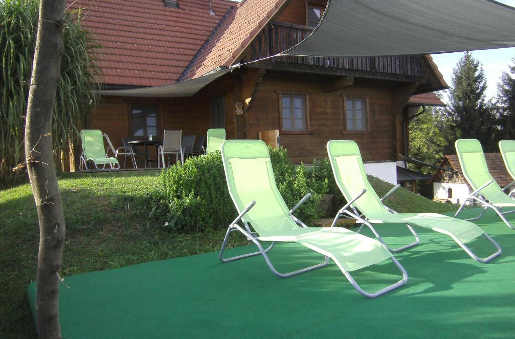 Breitenfeld an der Rittschein Apartment | Blockhaus Familie Raidl