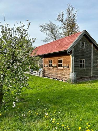 Dijkhuizen Ski Chalet | Blokhut