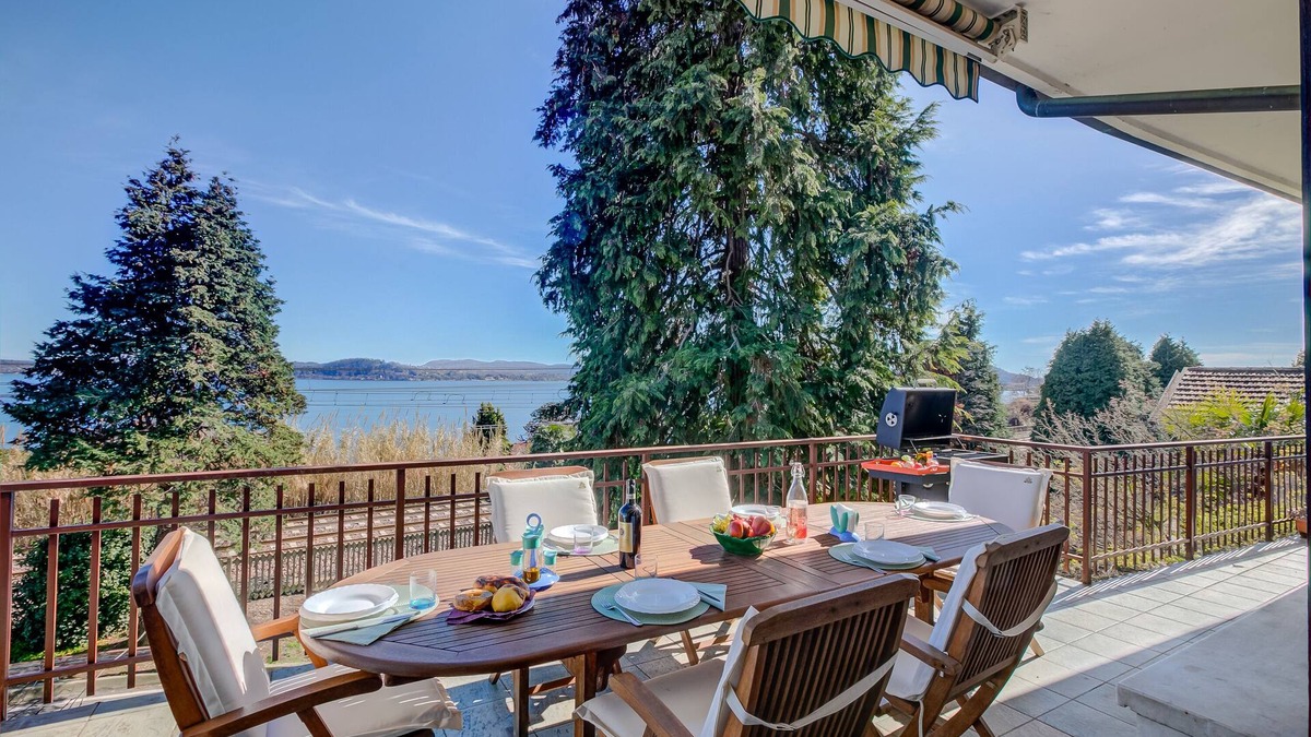 Belgirate Villa | Blooming Villa Cos Lake View, Belgirate, Italy