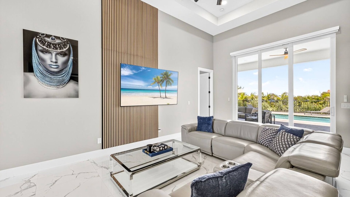 Burnt Store House | Blu Marina 5/3 salt water heated pool next to Boat Ramp.