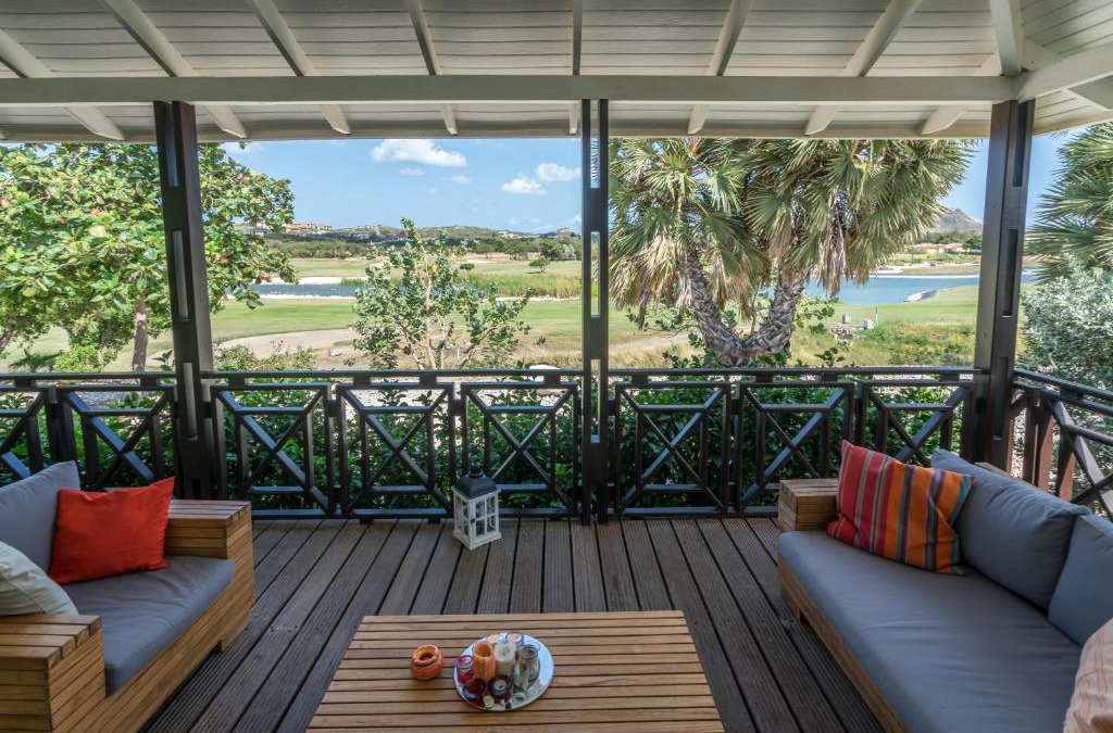 Sint Michiel Villa | Blue Bay Beach Villa at Pool and Golfcourse